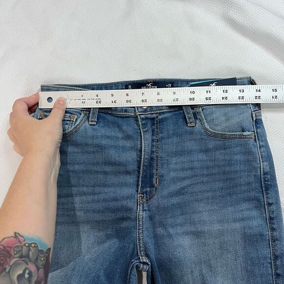 Hollister High Rise Vintage Flare Distressed Jeans Women’s Sz 28” - Picture 6 of 10